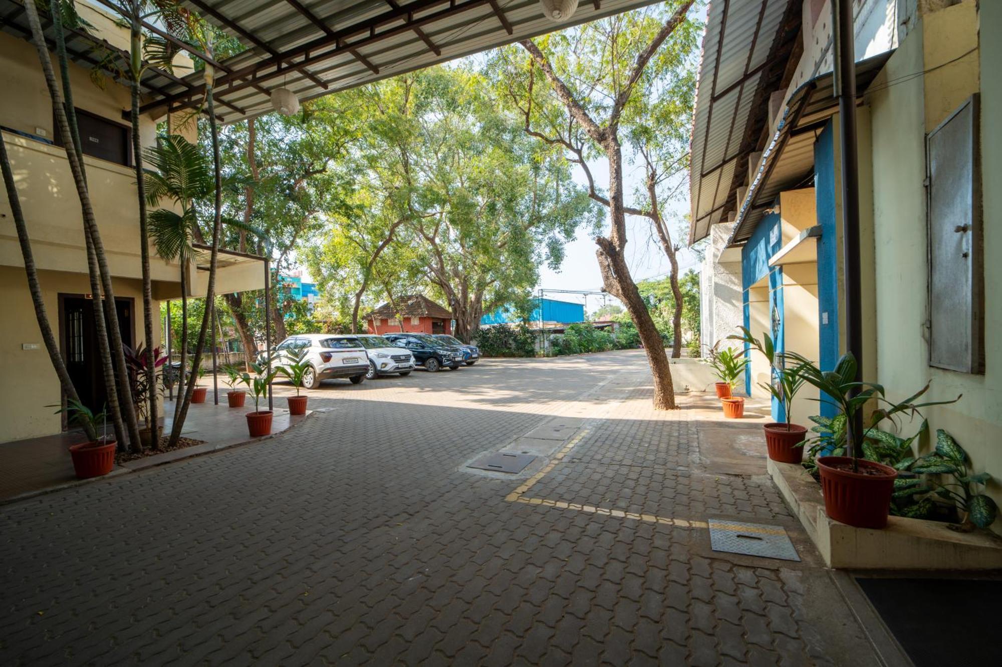 Yagappa Residency Hotel Thanjavur Bagian luar foto