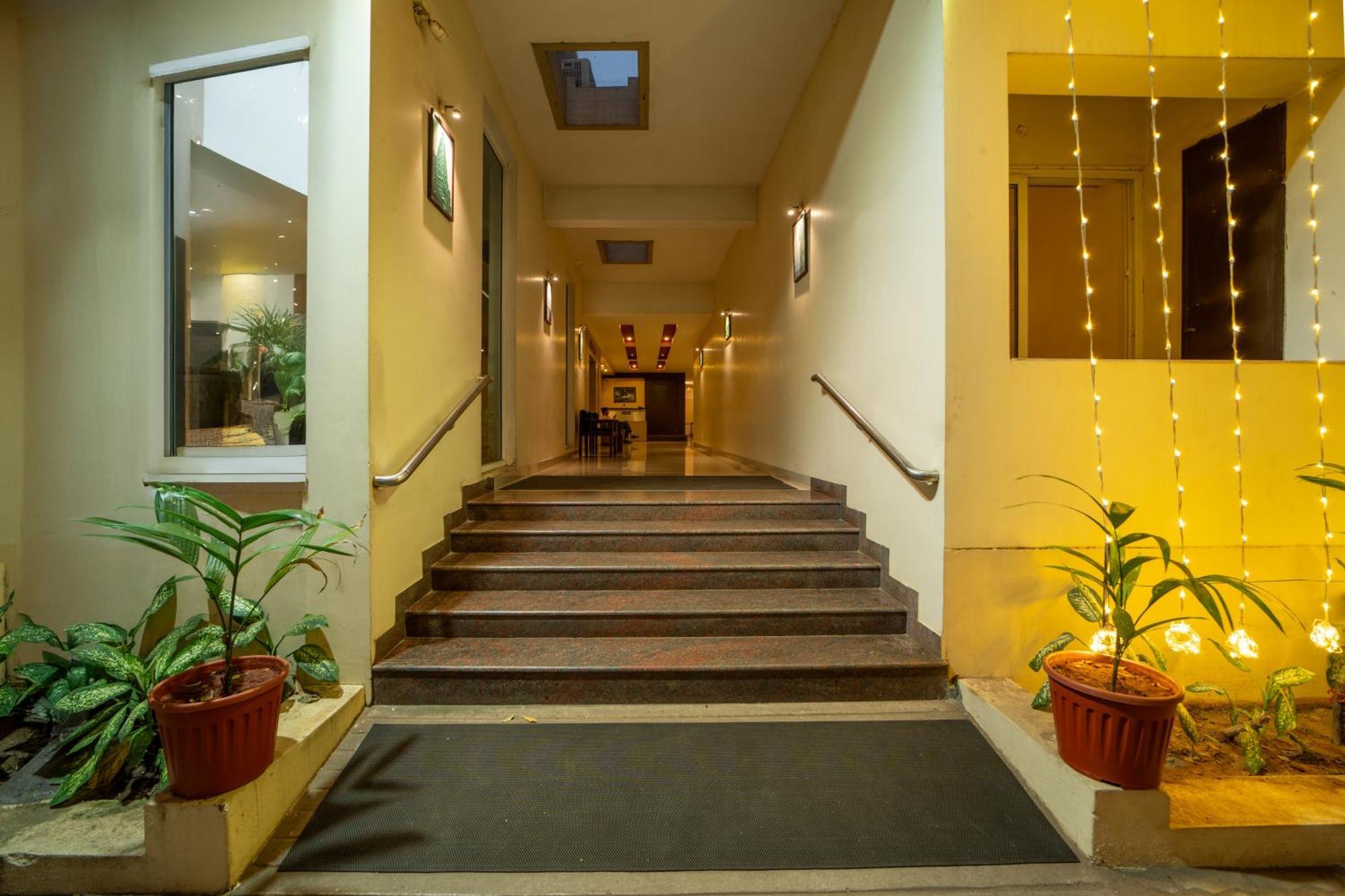 Yagappa Residency Hotel Thanjavur Bagian luar foto