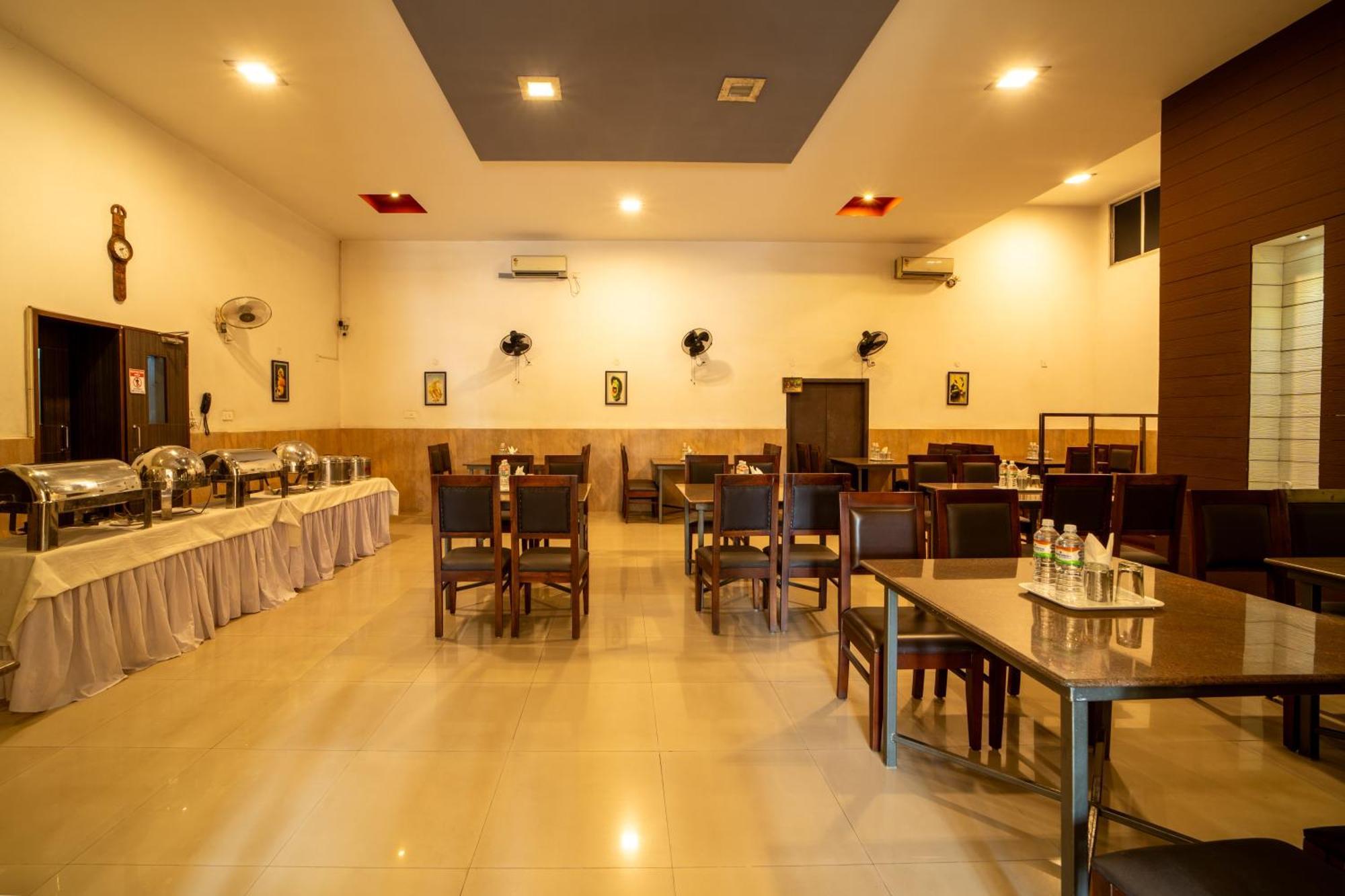 Yagappa Residency Hotel Thanjavur Bagian luar foto