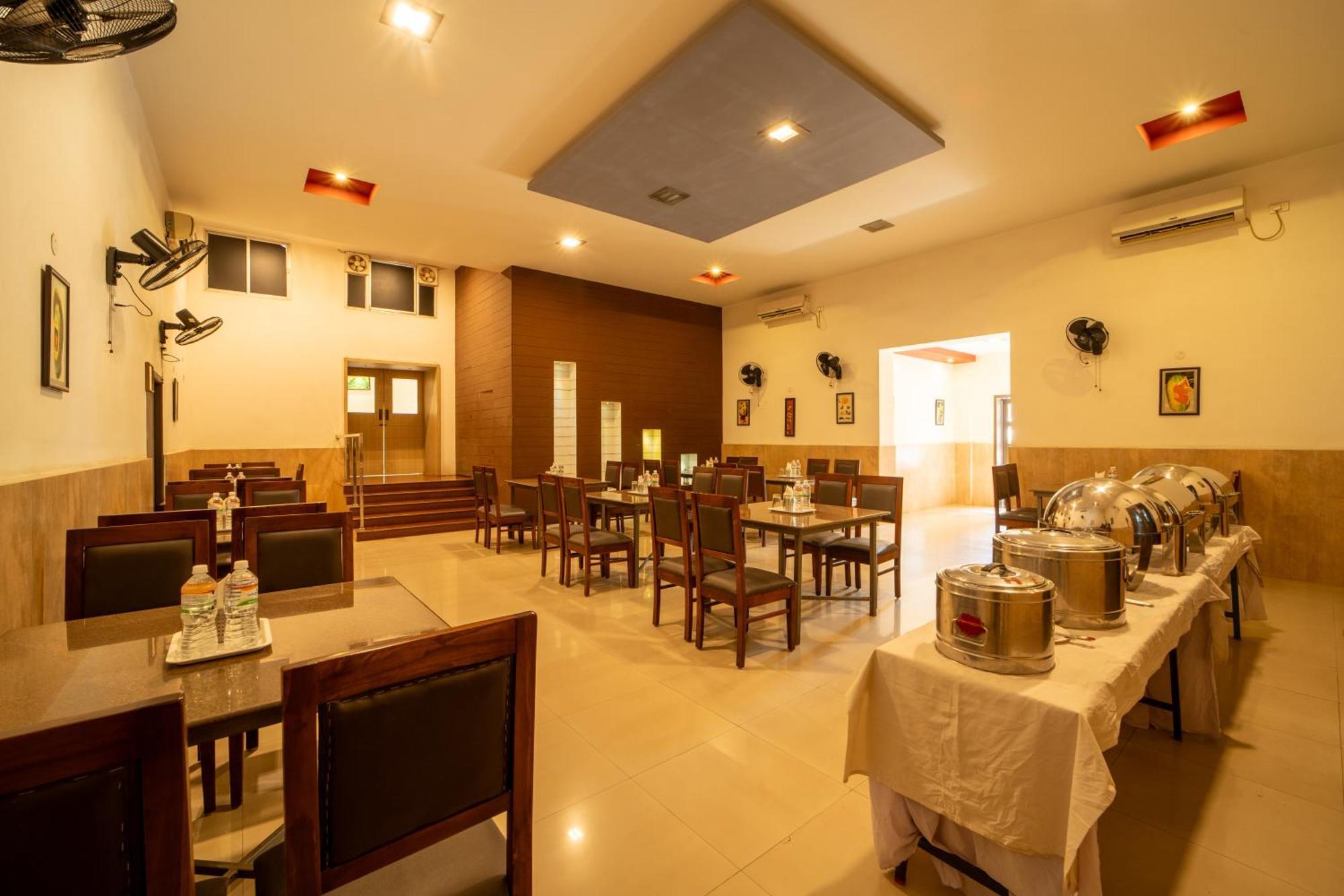 Yagappa Residency Hotel Thanjavur Bagian luar foto